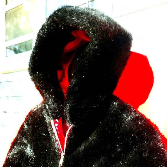 Vintage Gorgeous Faux Fur Mini Jacket - Picture 2 of 4